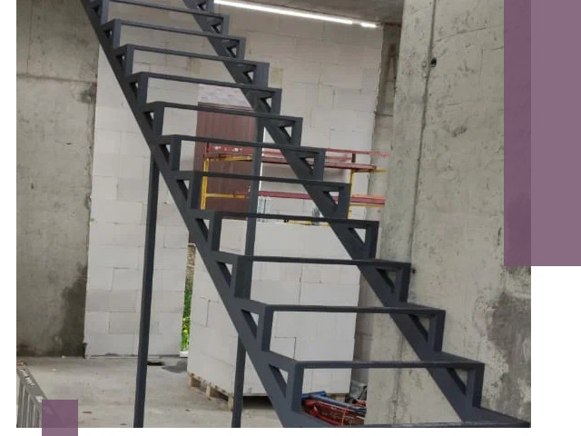 Демонтаж металлических лестниц в Усолье-Сибирском быстро и безопасно