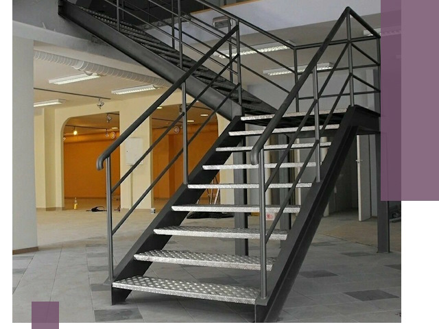 Лестницы для офиса в Усолье-Сибирском: изготовление, монтаж, демонтаж