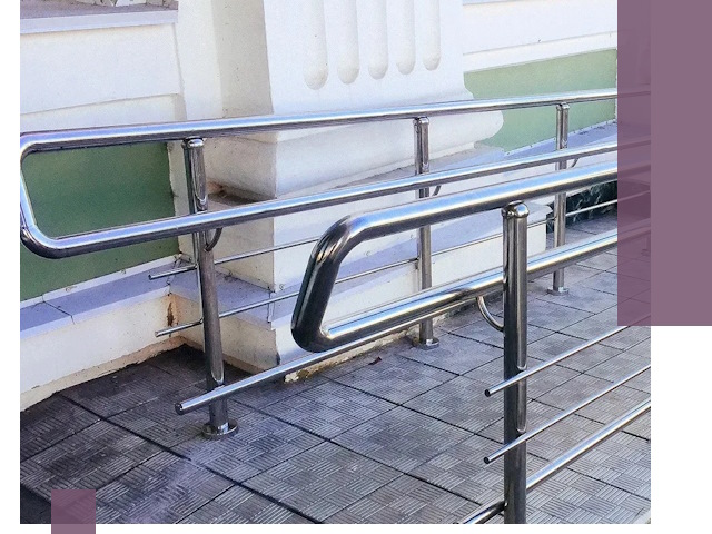 Ограждения пандусов из металла и нержавейки в Усолье-Сибирском