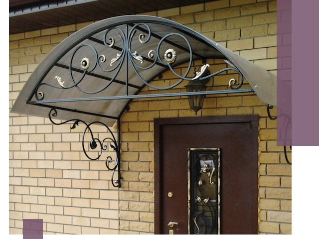 Изготовление козырьков из металла под ключ в Усолье-Сибирском