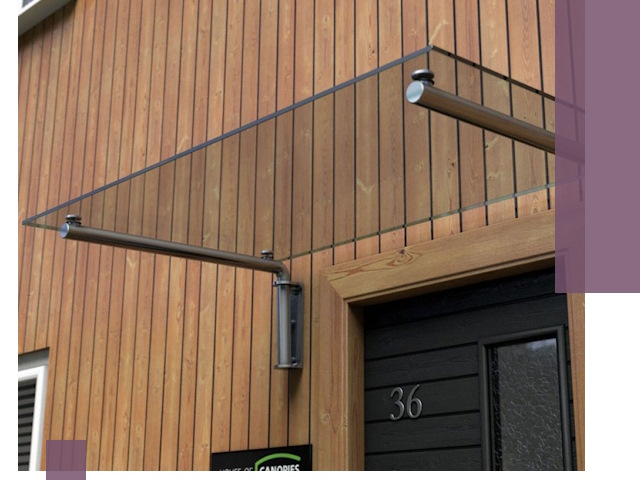 Стеклянные козырьки на входы и фасады в Усолье-Сибирском