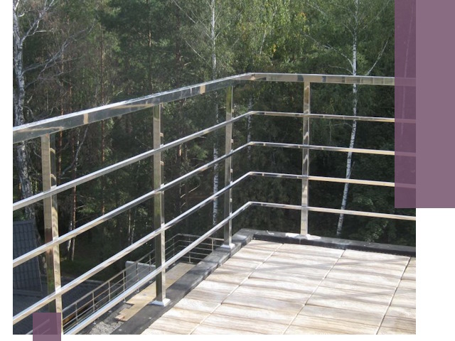 Парапеты из нержавеющей стали в Усолье-Сибирском — изготовление и монтаж