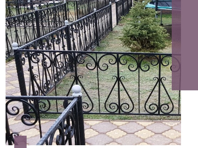 Кованые газонные ограждения под ключ в Усолье-Сибирском